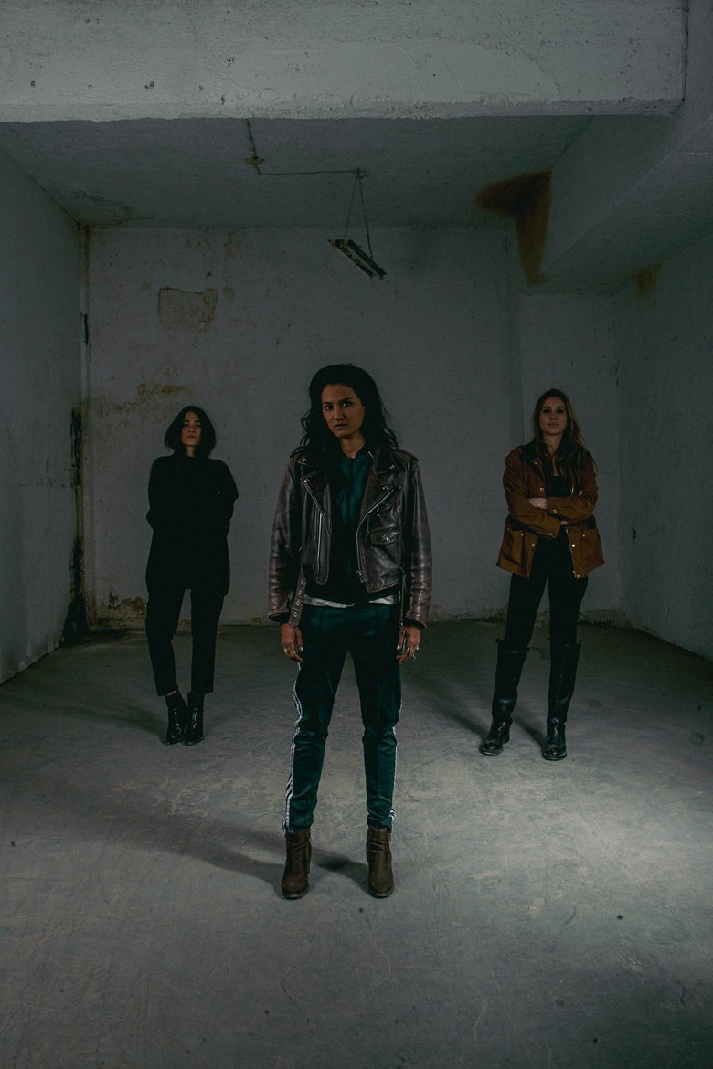 Ορόρα Μαριόν, Εύη Καλογηροπούλου, Μελλισάνθη Μάχουτ- Gorgona