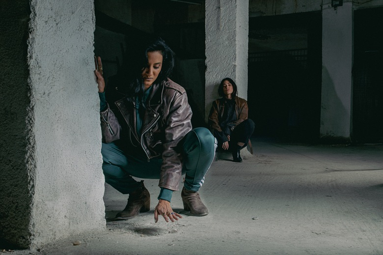 Ορόρα Μαριόν, Μελισσάνθη Μάχουτ - Gorgona