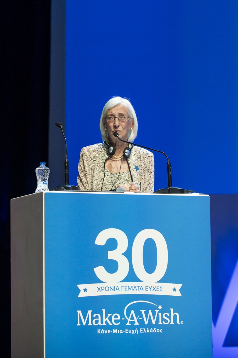  Linda Pauling, &Iota;&delta;&rho;ύ&tau;&rho;&iota;&alpha; &tau;&omicron;&upsilon; &pi;&alpha;&gamma;&kappa;ό&sigma;&mu;&iota;&omicron;&upsilon; &omicron;&rho;&gamma;&alpha;&nu;&iota;&sigma;&mu;&omicron;ύ &kappa;&alpha;&iota; &mu;&eta;&tau;έ&rho;&alpha; &tau;&omicron;&upsilon; &pi;&rho;ώ&tau;&omicron;&upsilon; &pi;&alpha;&iota;&delta;&iota;&omicron;ύ &epsilon;&upsilon;&chi;ή&sigmaf;