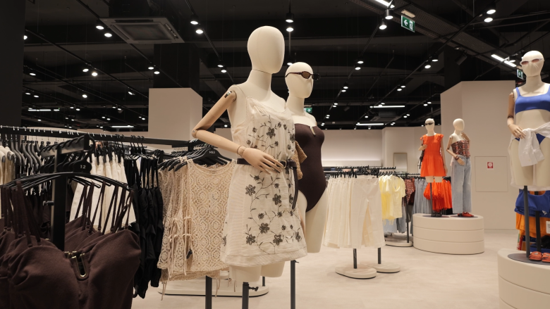 m&s