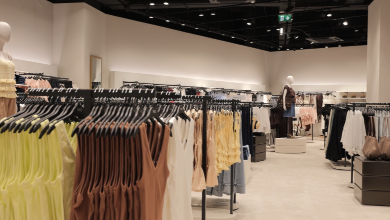 m&s