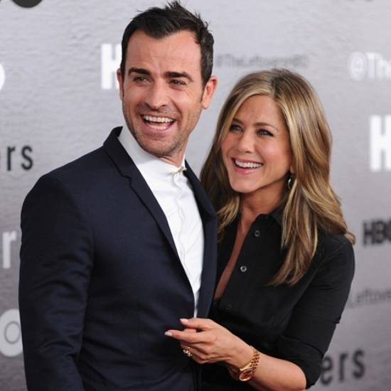 Jennifer-Aniston-Justin-Theroux-Wedding-Plans-Video.jpg