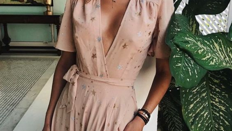 deep-v-neck-9.jpg