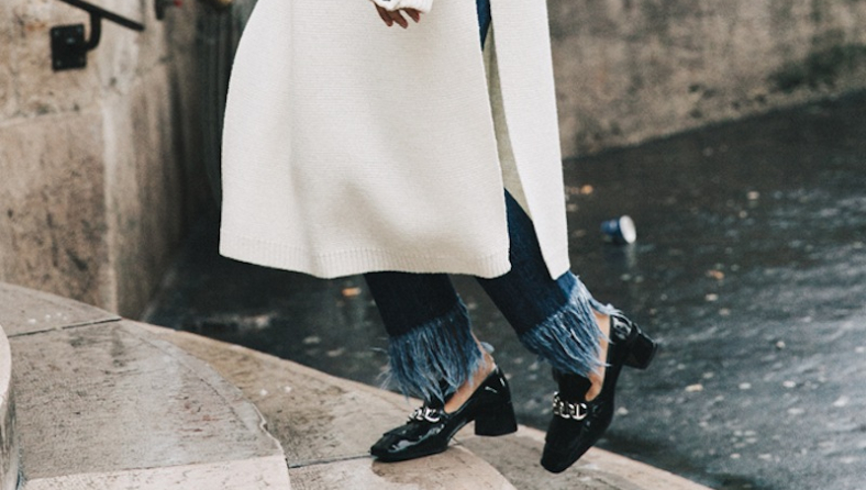 PFW-Paris_Fashion_Week-Spring_Summer_2016-Street_Style-Say_Cheese-Natalie_Joos-White_Knit-Jeans-Loafers-Big_Earring-.jpg