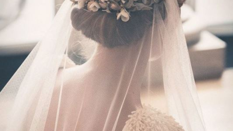 how-to-wear-a-bridal-veil.jpg