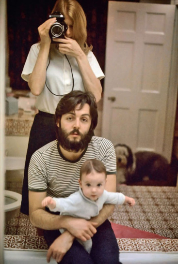 Linda, Paul και Mary McCartney, 1969