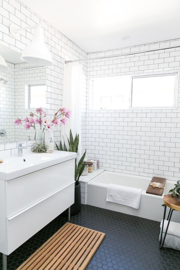 Ένα καθαρό και περιποιημένο μπάνιο είναι συχνά ο καθρέφτης του σπιτιού μας.