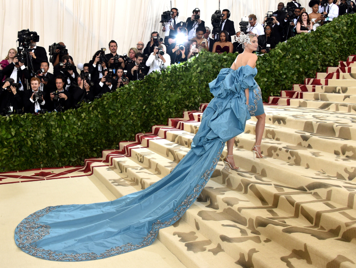 Diane Kruger, Heavenly Bodies: Fashion   The Catholic Imagination Costume Institute Gala
