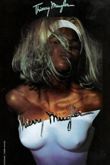 H Naomi Cambell σε διαφημιστική καμπάνια του Thierry Mugler, το 1990.

 
