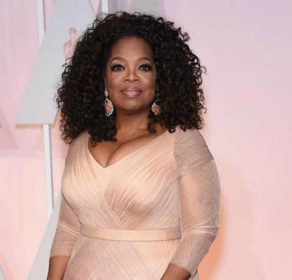 Oprah Winfrey

«Αν είχα παιδιά, θα με μισούσαν. Θα είχαν καταλήξει στην εκπομπή μου μιλώντας για μένα».

