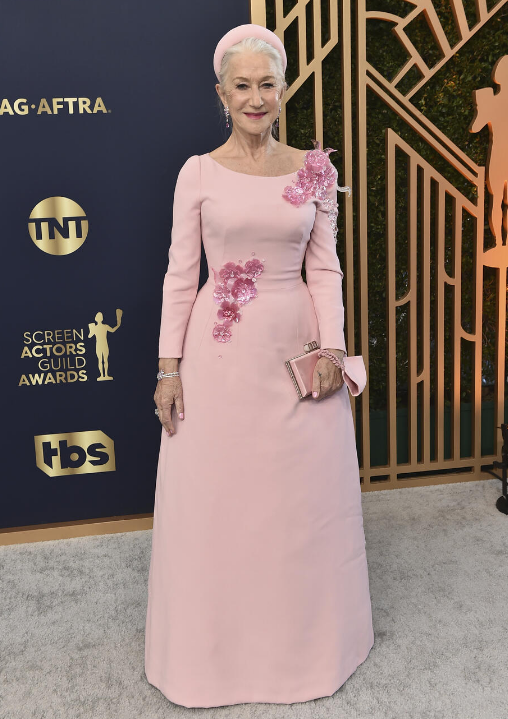 Η Helen Mirren με Dolce   Gabbana Alta Moda

