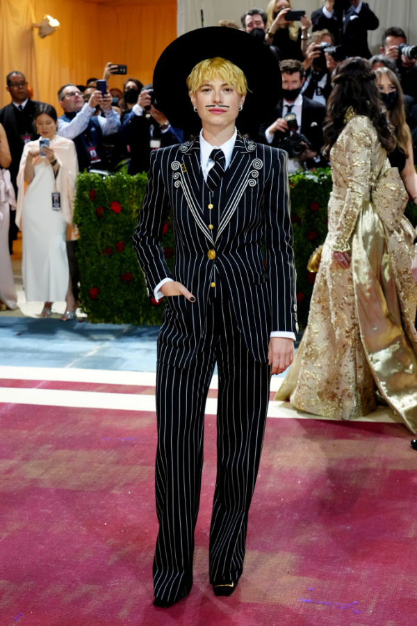 Jessie Buckley με Schiaparelli
