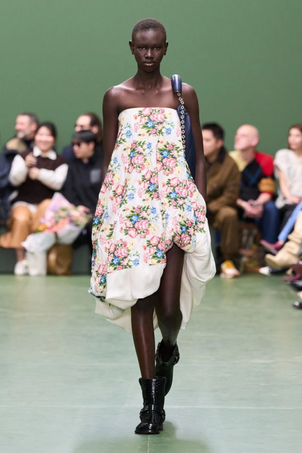 Loewe
