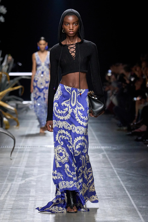 Etro
