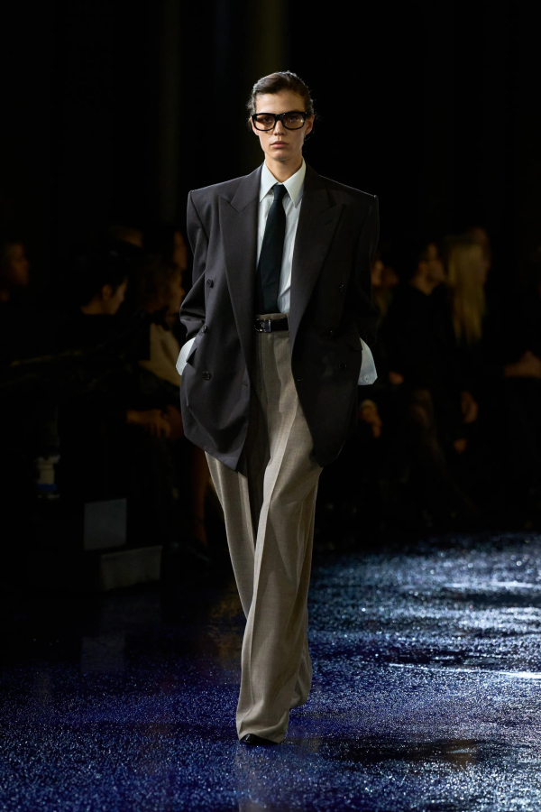 Saint Laurent
