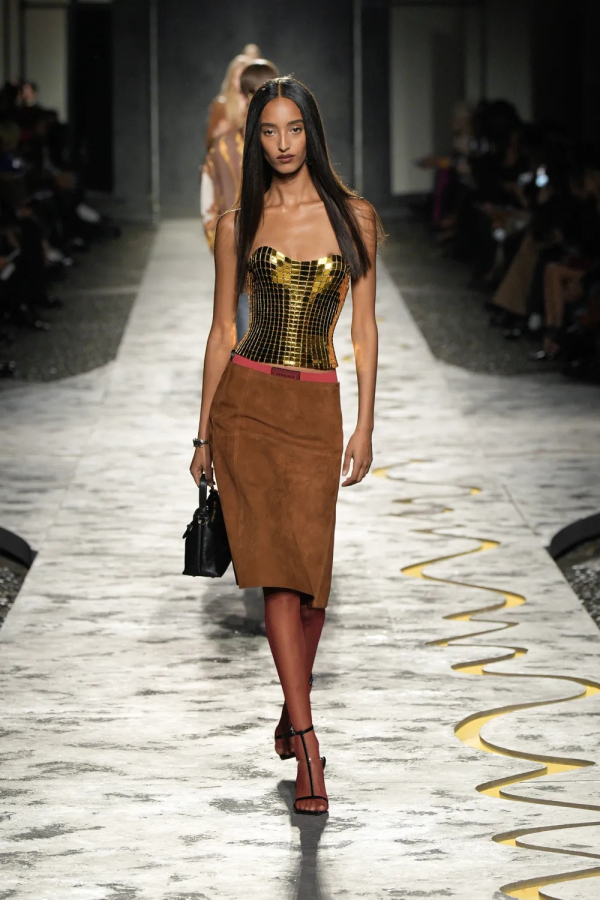 Versace
