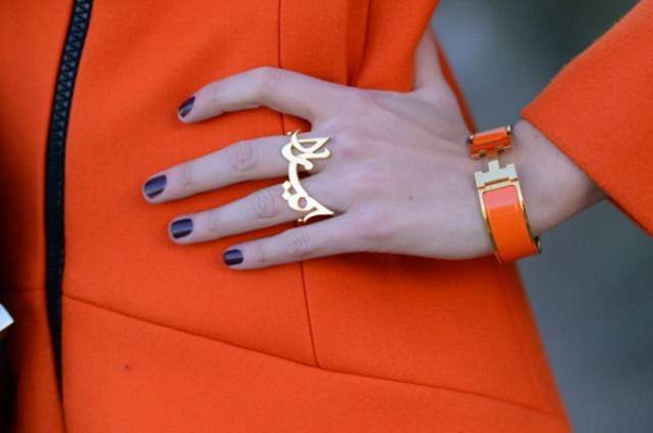 orange 9