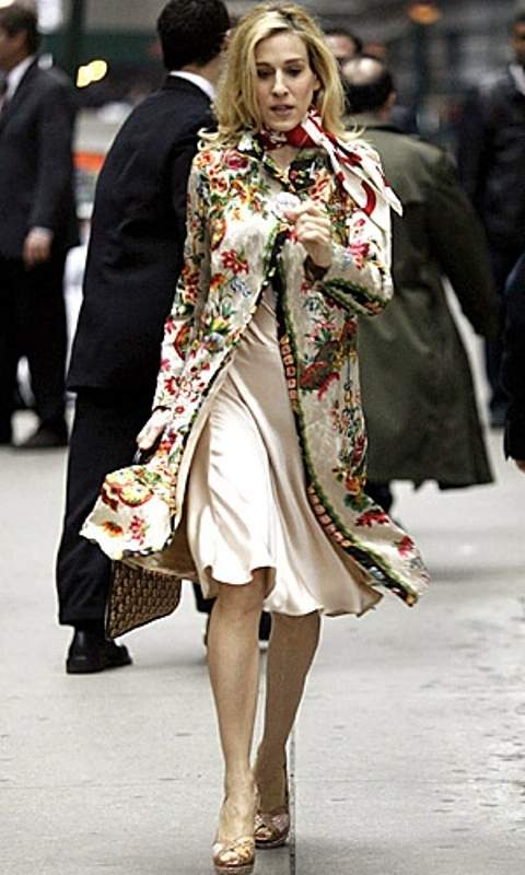 CARRIE BRADSHAW15