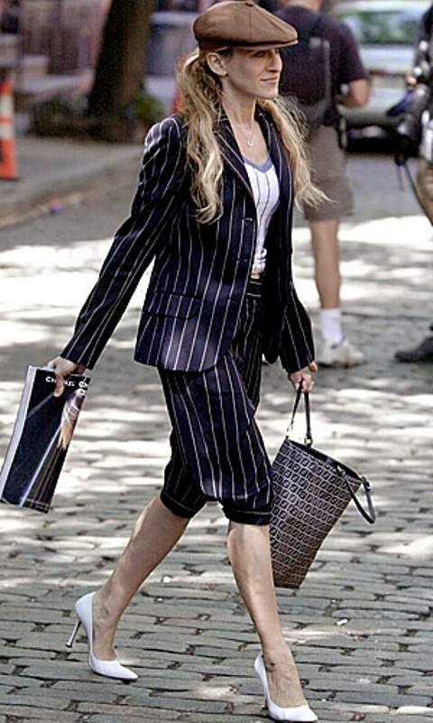 CARRIE BRADSHAW19