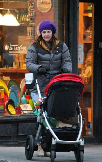 DREW BARRYMORE2