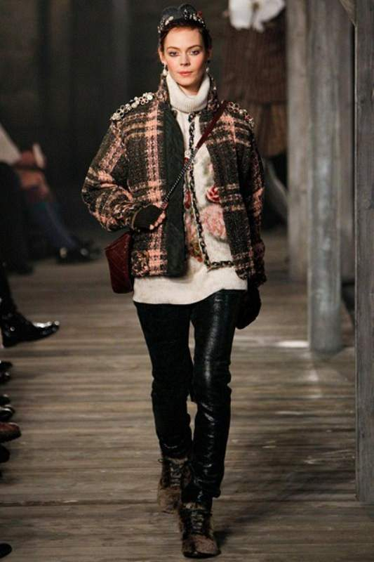CHANEL19