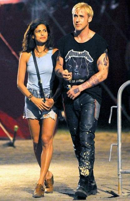 1362418908 eva-mendes-ryan-gosling-august-18-2011