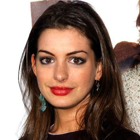 2003-anne-hathaway-400