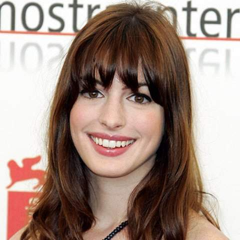2005-anne-hathaway-400