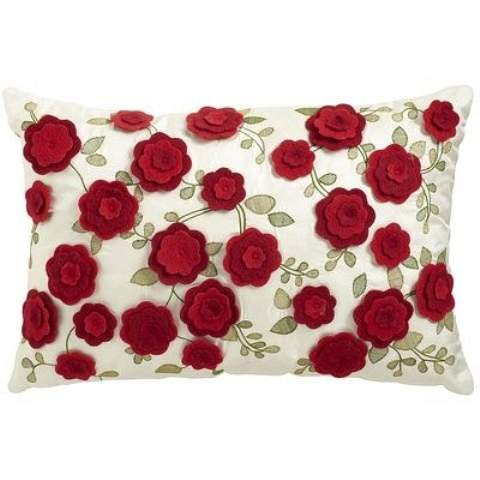 FLOWERED PILLOW22