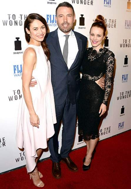 1365603028 olga-kurylenko-ben-affleck-rachel-mcadams-560