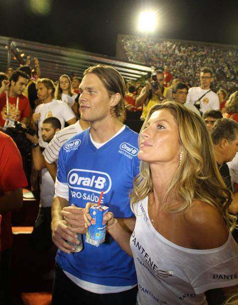 Gisele and Tom Brady enjoy Rio s Carnival together