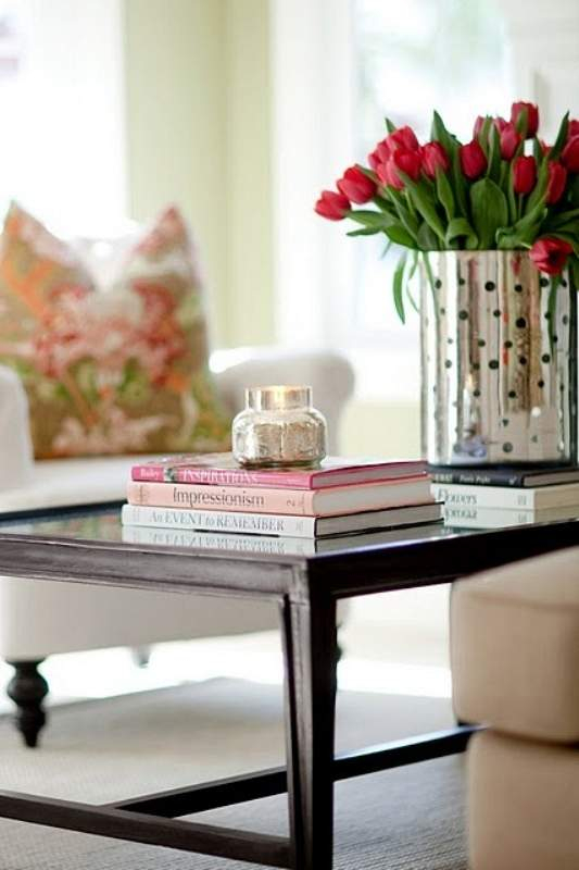 COFFEE TABLE 15 