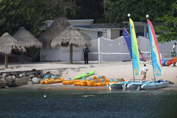 EXCLUSIVE Police coastguards and marine rangers trying to keeping prying eyes at bay at Matt Damon s Caribbean party to renew his wedding vows