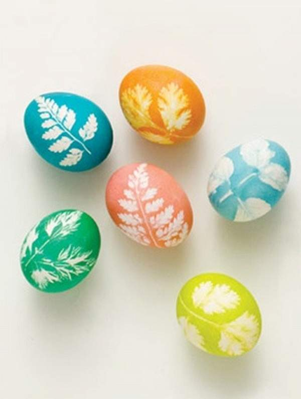 EASTER EGGS