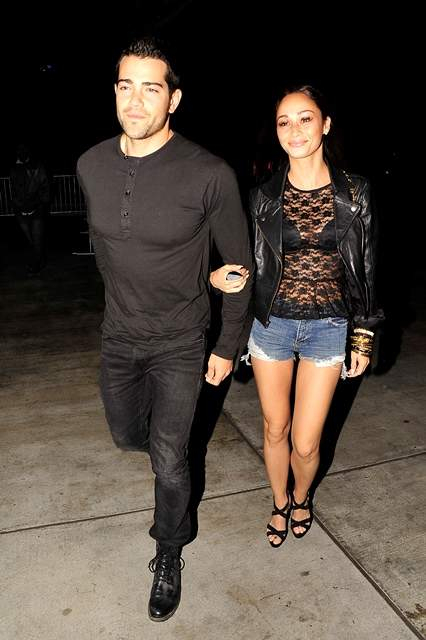 Jesse Metcalfe and his fiance Cara Santana at the Staples Center in Los Angeles to see Rihanna in concert r P rPictured Jesse Metcalfe and Cara Santana r P r B Ref SPL523480 090413 B BR rPicture by Mr Photoman Splash News BR r P P r B 