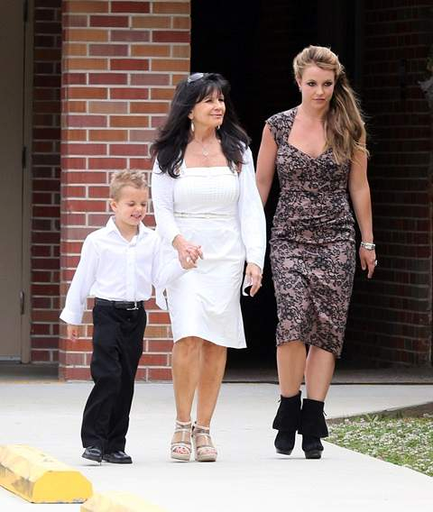Britney Spears and family attend an Easter Church service in Amite LA