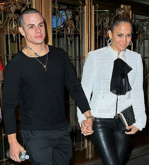 1368047733 jennifer-lopez-casper-smart-lg