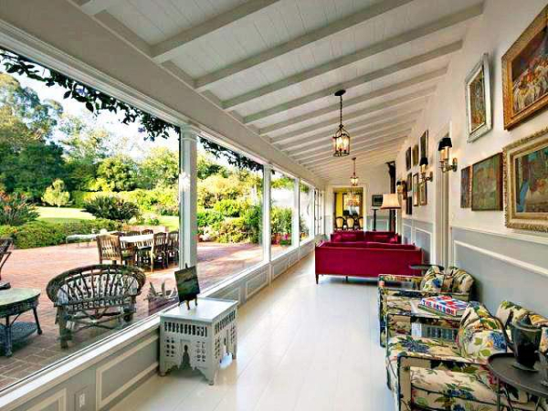 1369168524 drew-barrymore-home-8