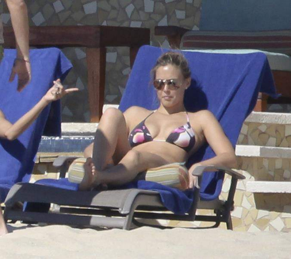 Bikini babe Bar Refaeli in a tiny bikini in Mexico r P rPictured Bar Refaeli r P r B Ref SPL236455 271210 B BR rPicture by Clasos com Splash News BR r P P r B Splash News and Pictures B BR rLos Angeles 310-821-2666 BR rNew York