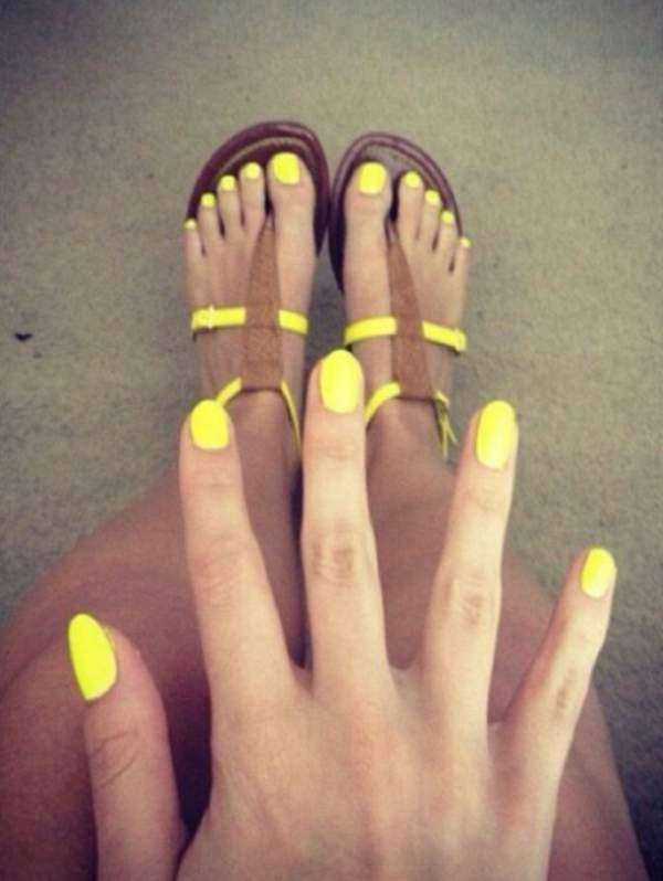 NEON PEDI 1 