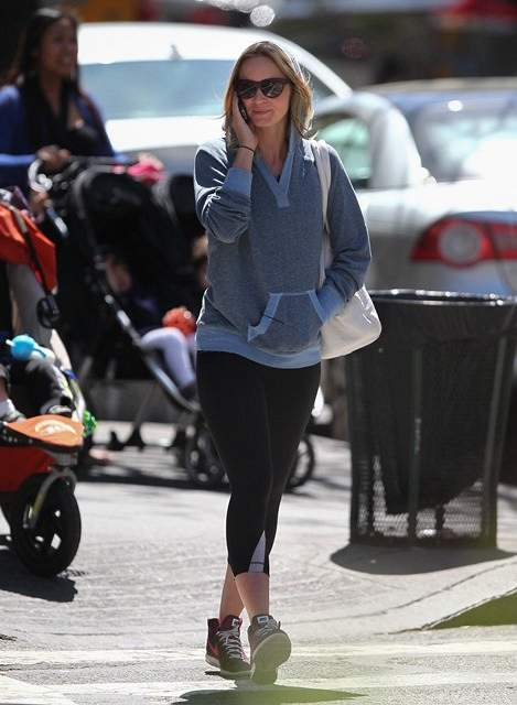 Emily Blunt going to gym New York