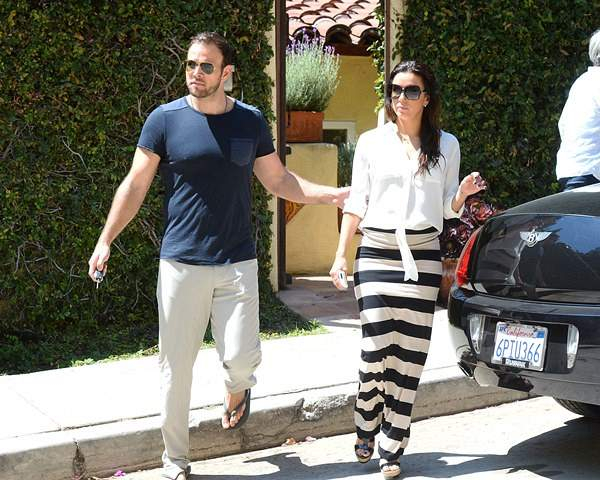Eva Longoria and her new boyfriend Ernesto Arguello go house shopping