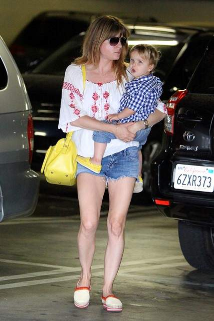 Selma Blair take her son Arthur to kids class in Hollywood