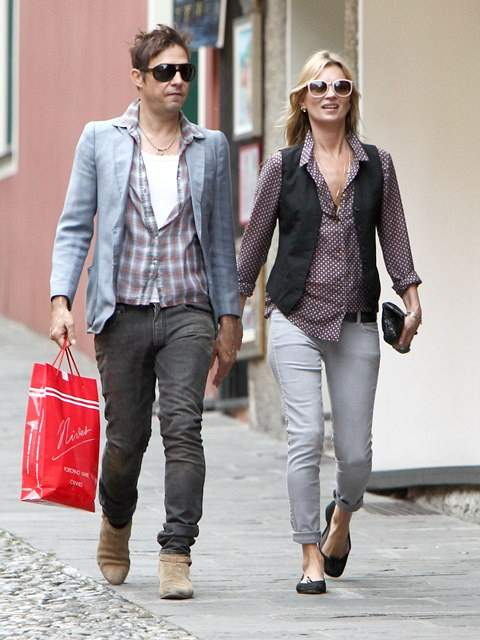EXCLUSIVE  Kate Moss with her husband in Portofino to celebrate wedding anniversary  r P  rPictured  Kate Moss and Jamie Hince r P  B Ref  SPL574497  080713   EXCLUSIVE  B  BR   rPicture by  Splash News BR   r  P  P  r B Splash News and Pictures  B  BR   