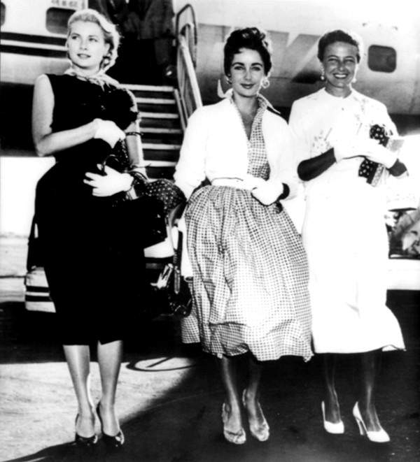 Grace Kelly Elizabeth Taylor Laraine Day all arriving on a TWA flight from LA to NY September 1 1954 