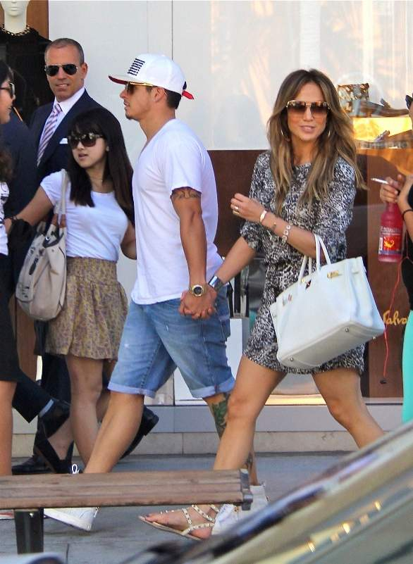 JLO 5 