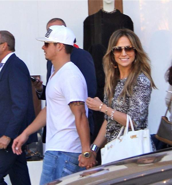 JLO 6 