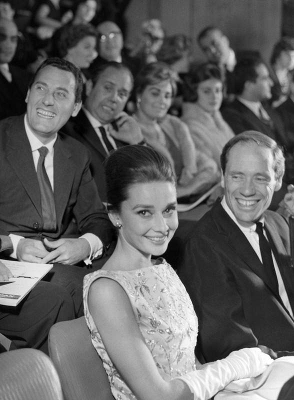 Audrey Hepburn husband Mel Ferrer attend premiere of THE NUN S STORY 1959