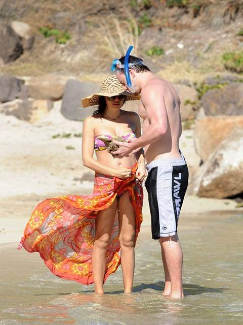 Channing Tatum shows a conch shell to his wife after snorkeling in St Barths