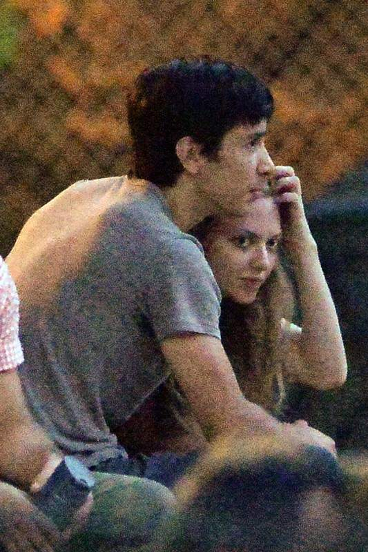 Amanda Seyfried and Justin Long go for an evening stroll with Finn